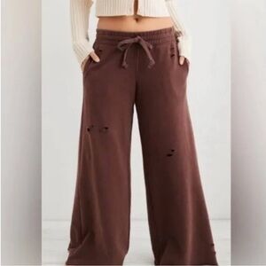 Aerie Medium Low Rise Wide Leg Sweatpants